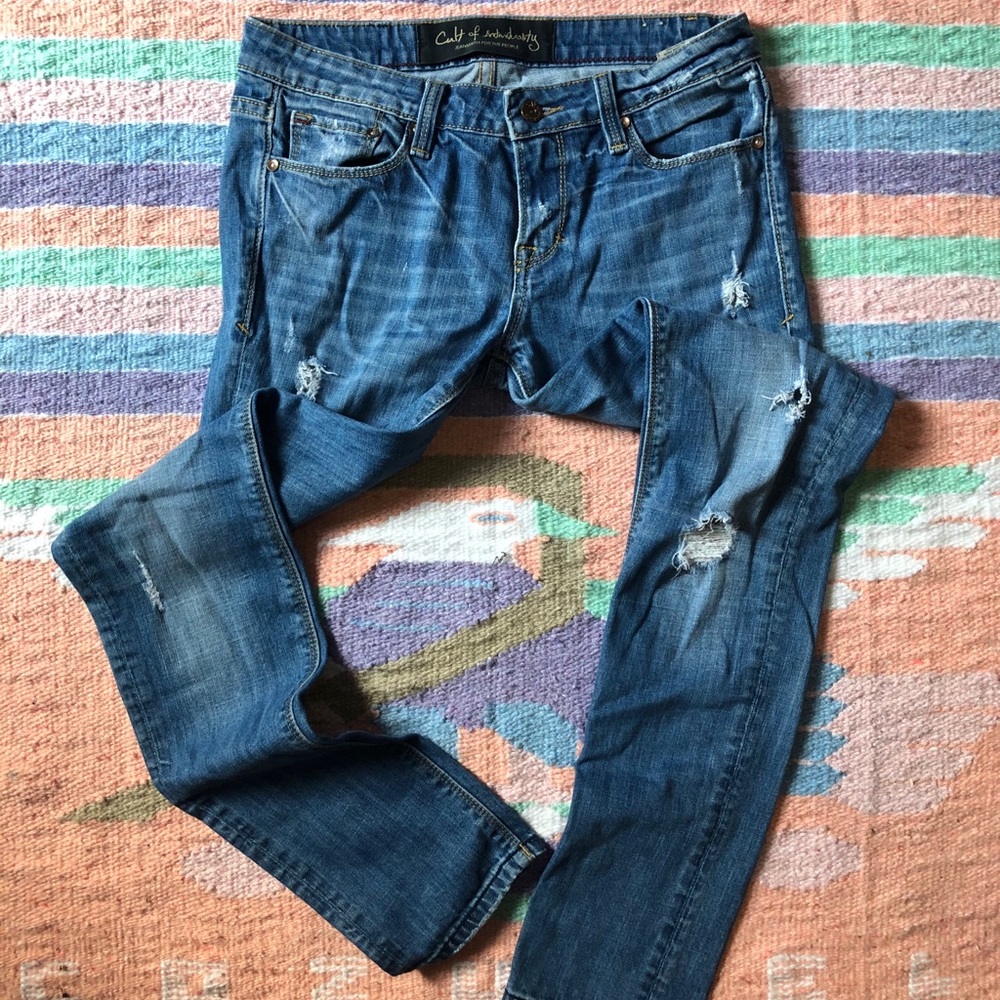 Cult of Individuality Distressed Skinny Jean 28x32